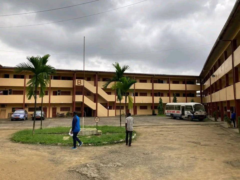 Remember School De Isl